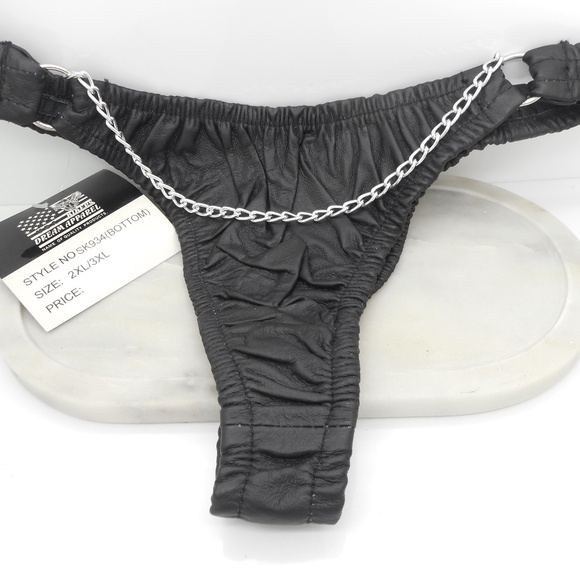 Sensual Leather Bikini Panty Bottom Chain - Picture 1 of 3